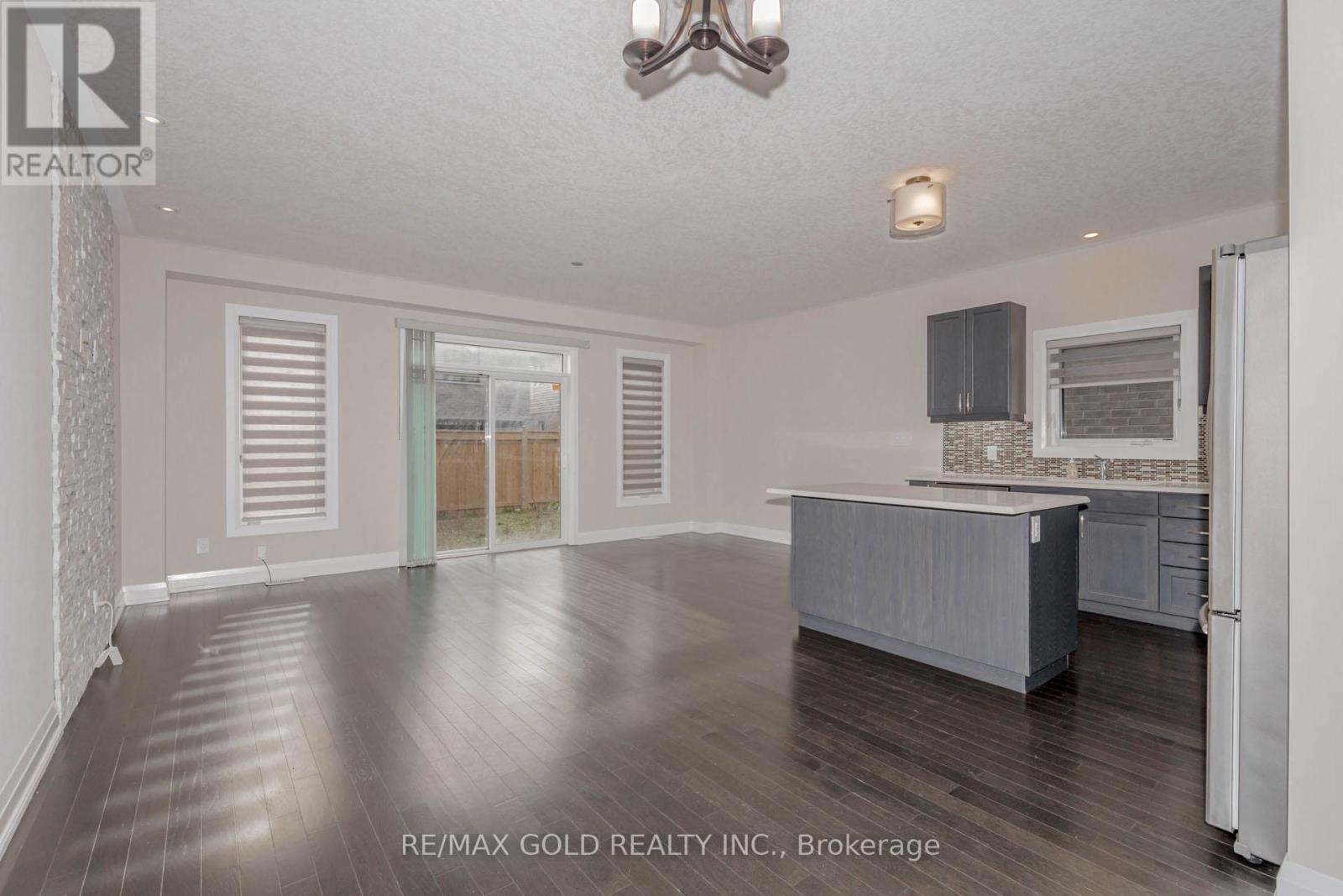 352 Sedgewood Street, Kitchener, Ontario  N2P 0H9 - Photo 12 - X12557898