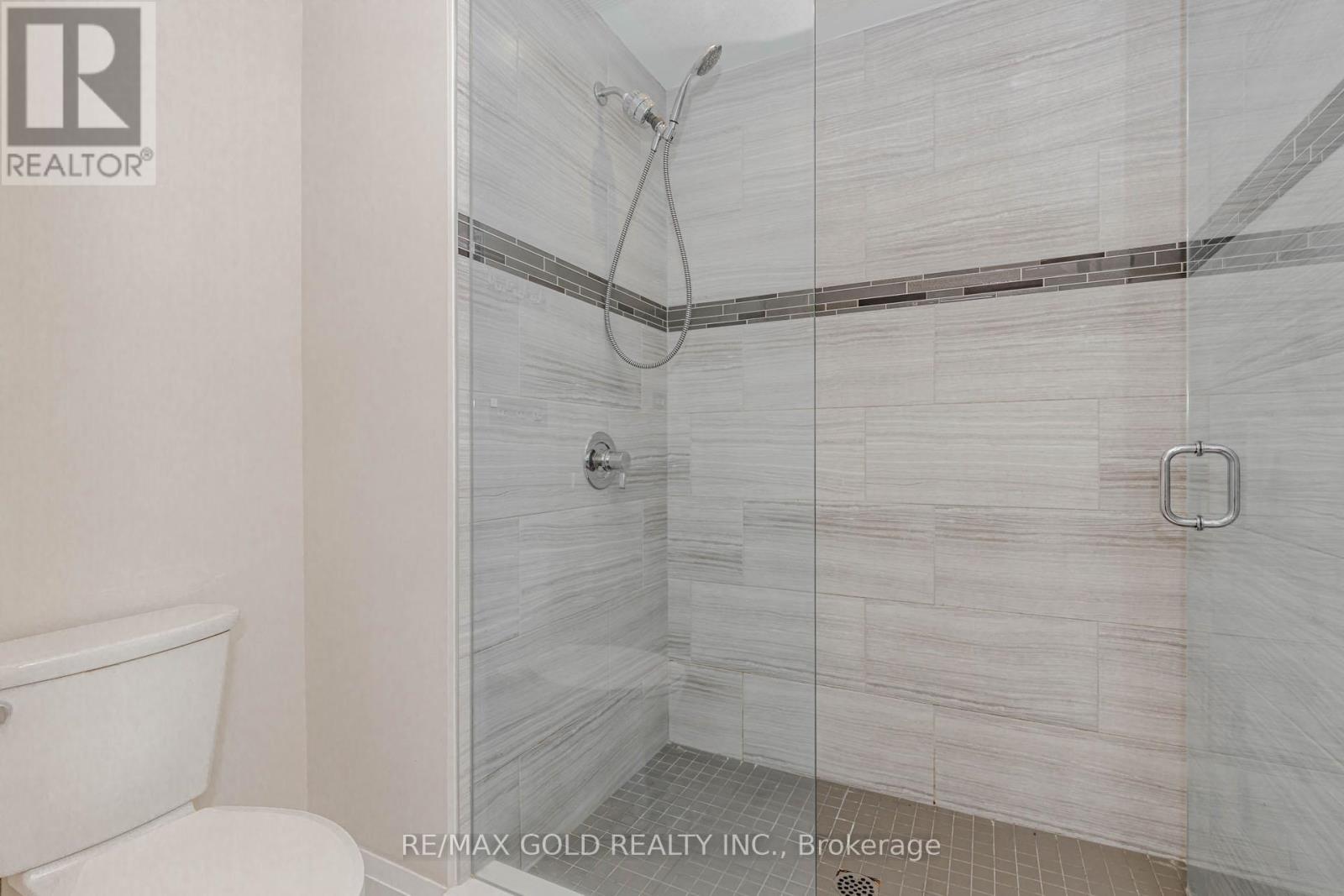 352 Sedgewood Street, Kitchener, Ontario  N2P 0H9 - Photo 34 - X12557898