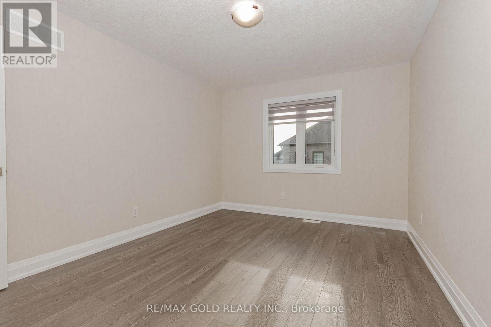 352 Sedgewood Street, Kitchener, Ontario  N2P 0H9 - Photo 37 - X12557898