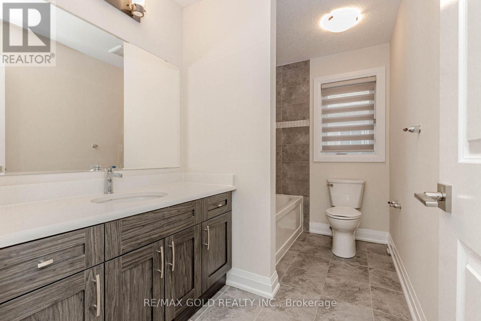 352 Sedgewood Street, Kitchener, Ontario  N2P 0H9 - Photo 41 - X12557898