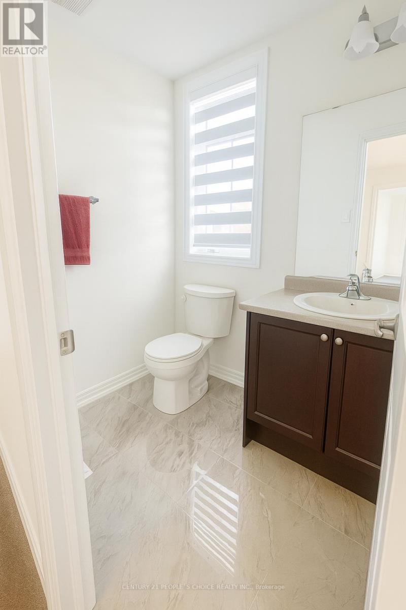 22 Brewis Street, Brant, Ontario  N3L 0L2 - Photo 11 - X12557930