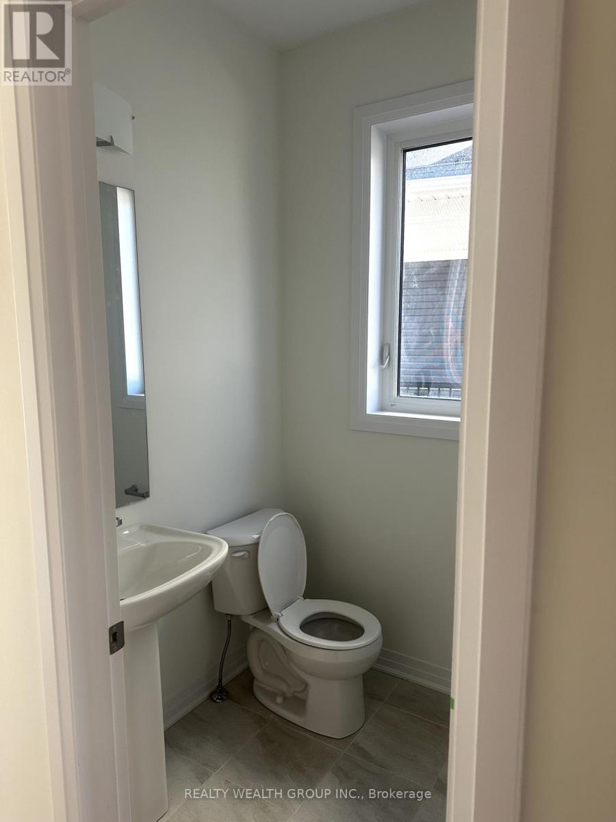 41 Canvas Crescent, Welland, Ontario  L3B 0P4 - Photo 6 - X12557946