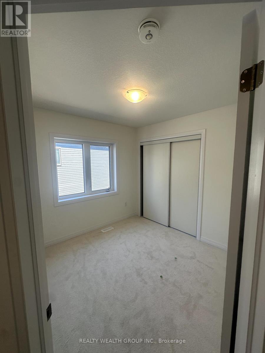 41 Canvas Crescent, Welland, Ontario  L3B 0P4 - Photo 7 - X12557946