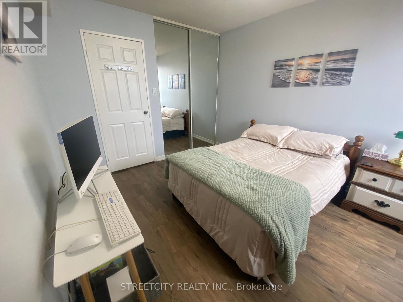 1607 - 500 Green Road, Hamilton, Ontario L8E 3M6 - Photo 16 - X12557956