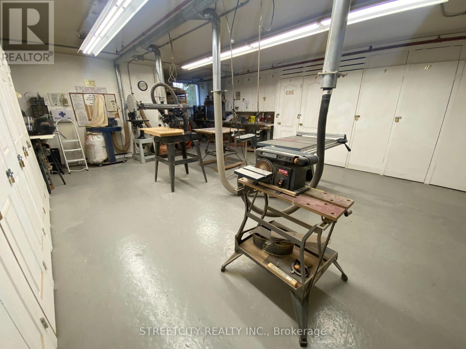 1607 - 500 Green Road, Hamilton, Ontario L8E 3M6 - Photo 26 - X12557956