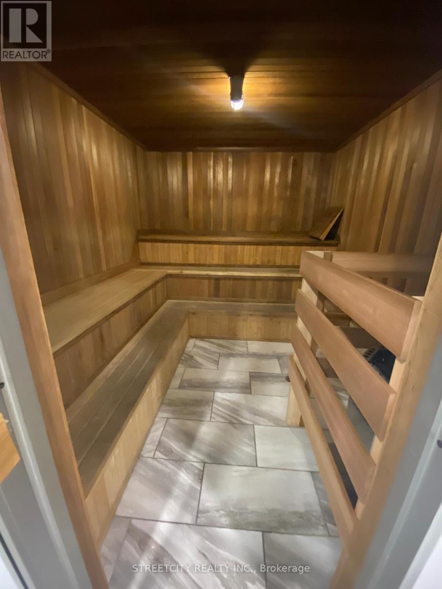 1607 - 500 Green Road, Hamilton, Ontario L8E 3M6 - Photo 34 - X12557956