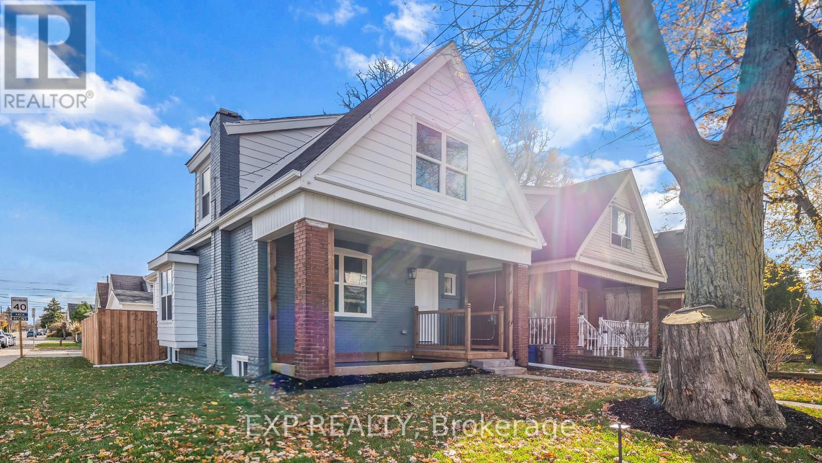 491 Upper Wentworth Street, Hamilton, Ontario  L9A 4T8 - Photo 1 - X12558036