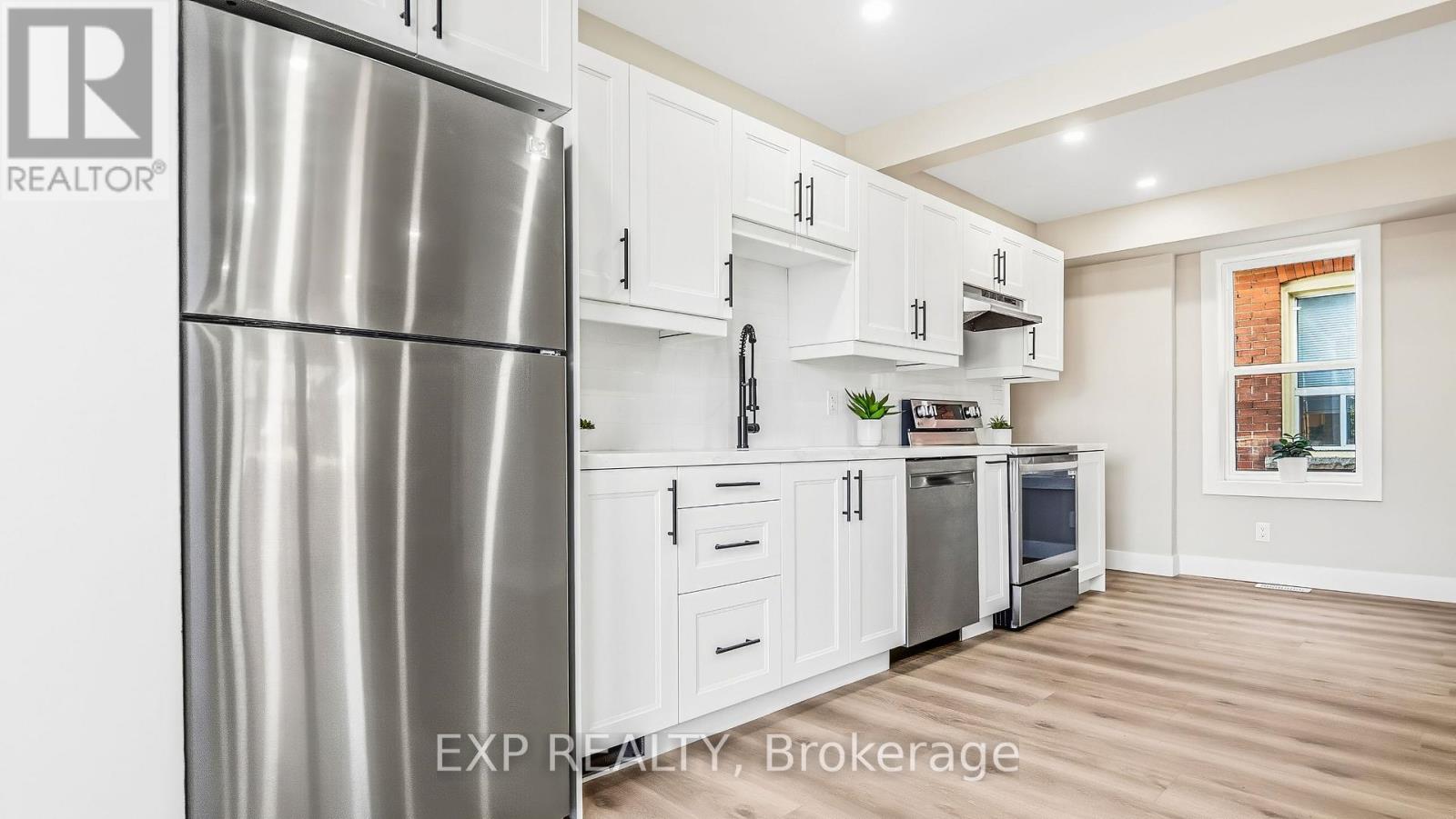 491 Upper Wentworth Street, Hamilton, Ontario  L9A 4T8 - Photo 9 - X12558036