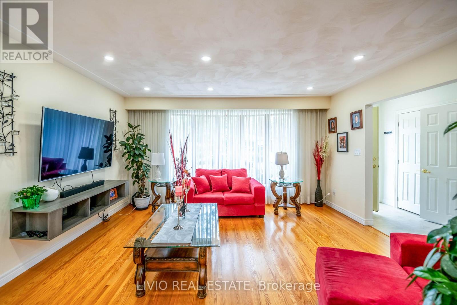 122 Forest Hill Road, Grimsby, Ontario  L3M 1A3 - Photo 13 - X12558052