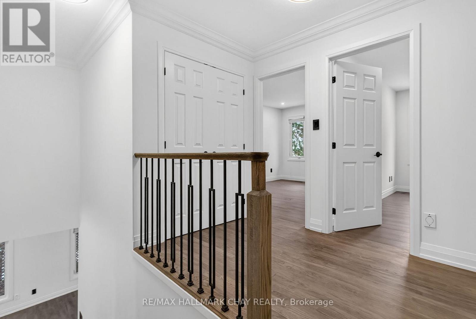 1401 Westdel Bourne Drive, London South, Ontario  N6K 4R1 - Photo 18 - X12558100