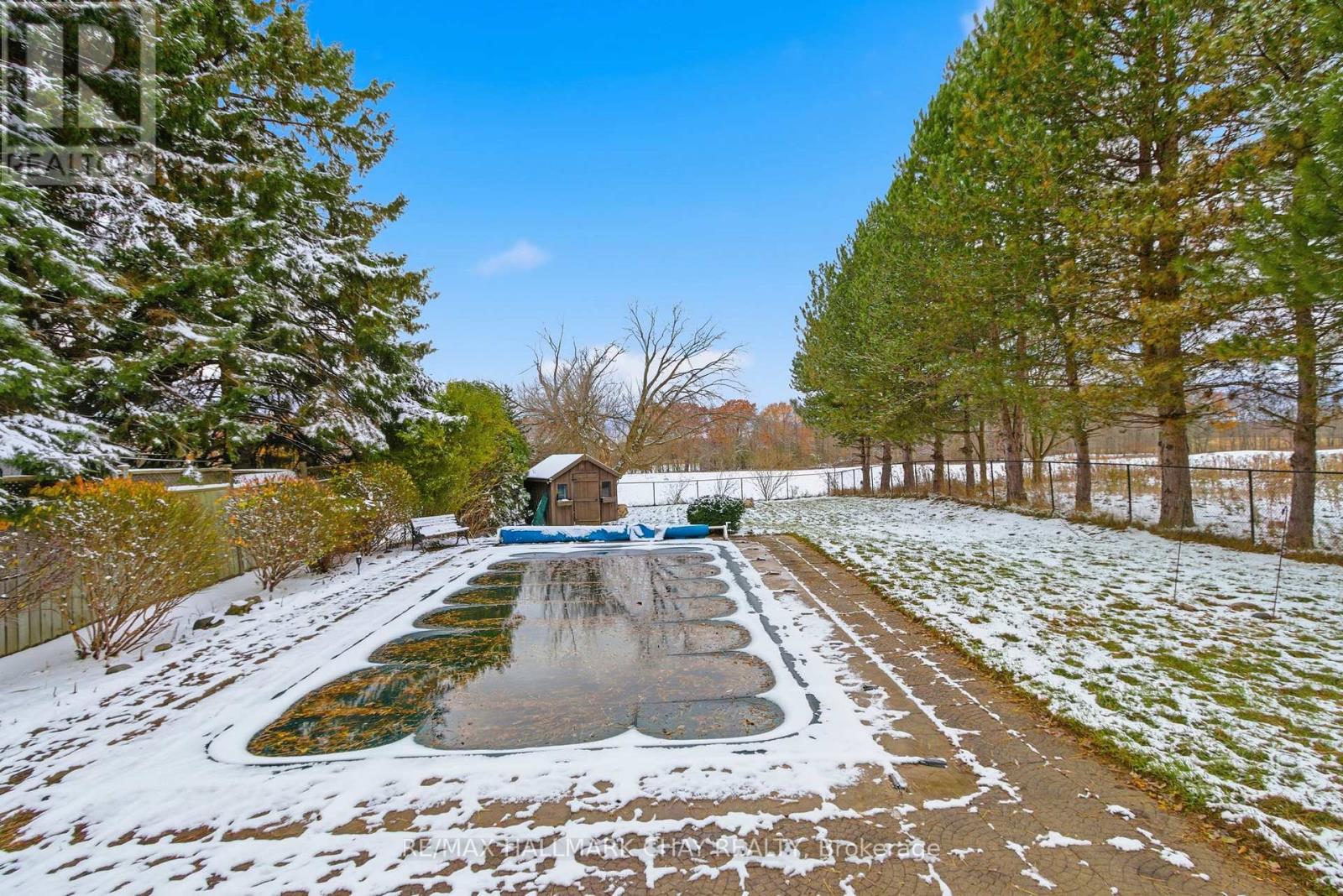 1401 Westdel Bourne Drive, London South, Ontario  N6K 4R1 - Photo 39 - X12558100