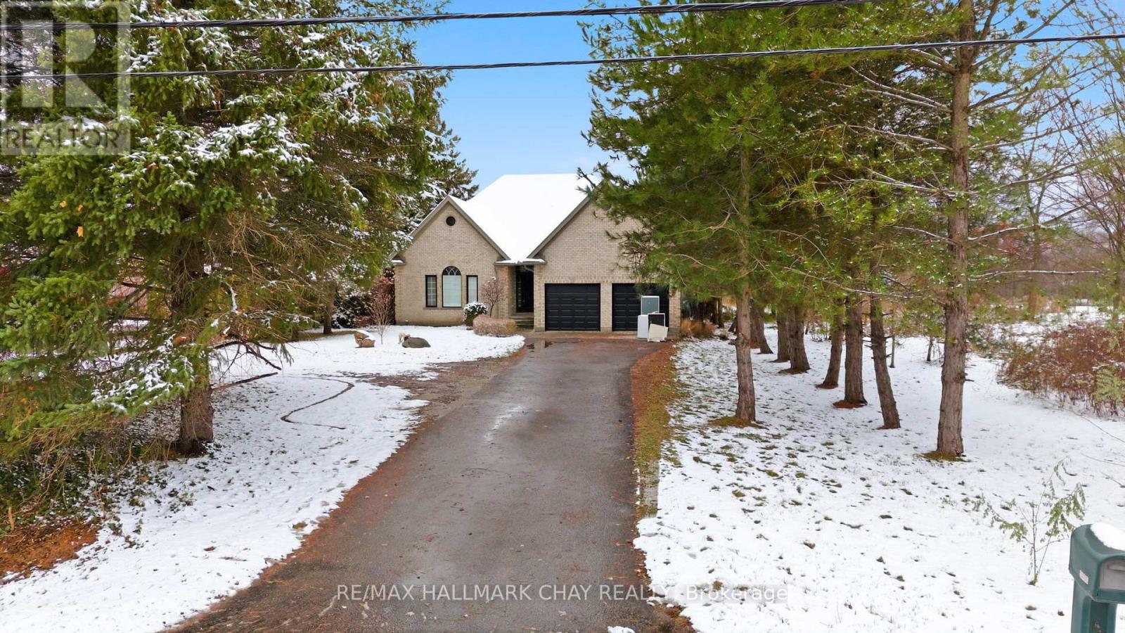 1401 Westdel Bourne Drive, London South, Ontario  N6K 4R1 - Photo 43 - X12558100