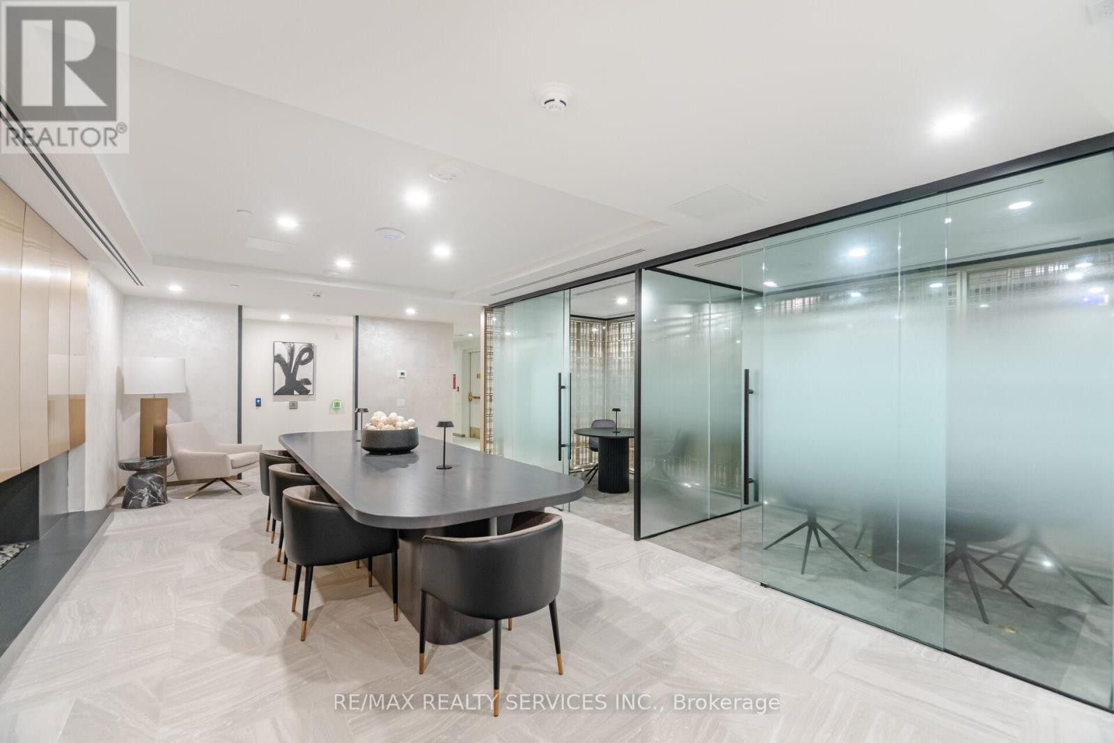 513 - 93 Arthur Street S, Guelph, Ontario  N1E 0T3 - Photo 38 - X12553772