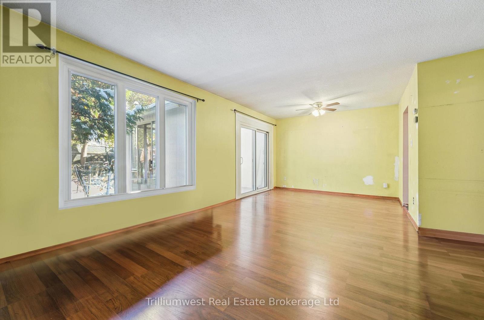 3173 Gwendale Crescent, Mississauga, Ontario  L5A 3B6 - Photo 16 - W12539552