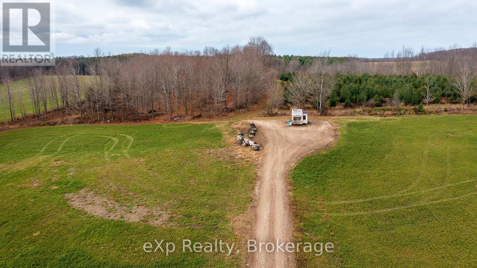 83 C Line Road, South Bruce Peninsula, Ontario  N0H 1A0 - Photo 37 - X12553764