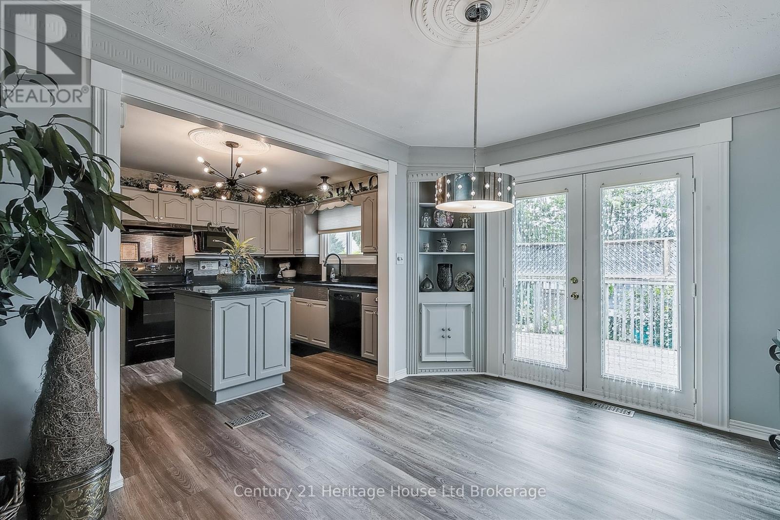 549 Lansdowne Avenue, Woodstock, Ontario  N4T 1J8 - Photo 12 - X12558130