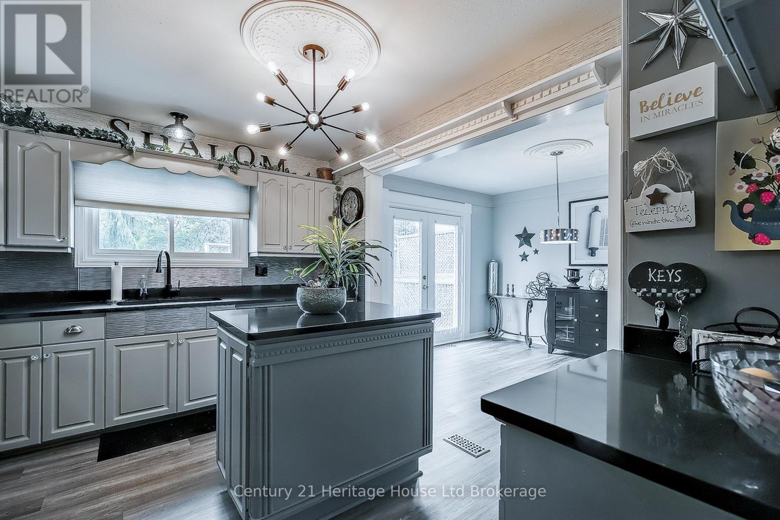 549 Lansdowne Avenue, Woodstock, Ontario  N4T 1J8 - Photo 21 - X12558130