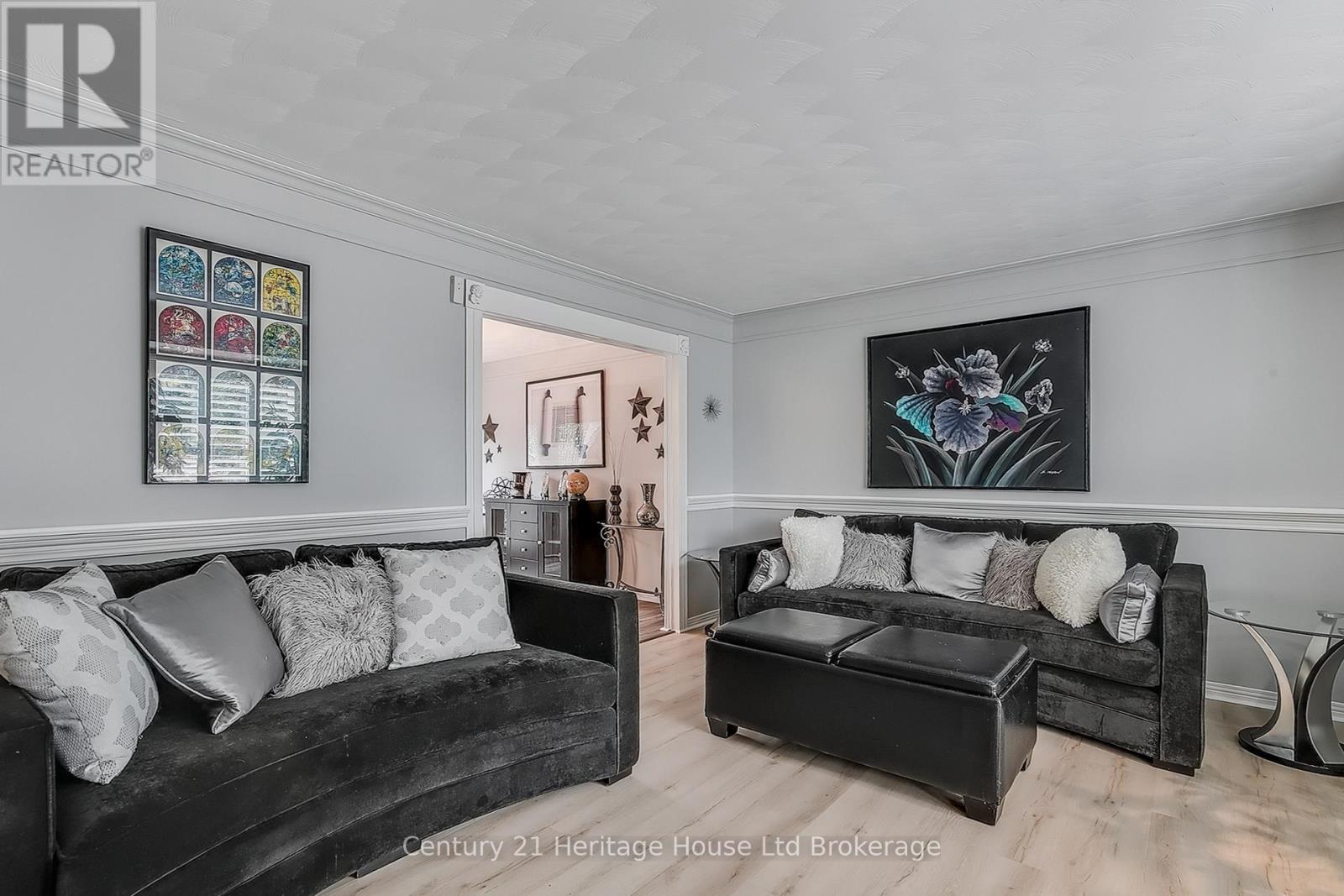 549 Lansdowne Avenue, Woodstock, Ontario  N4T 1J8 - Photo 9 - X12558130