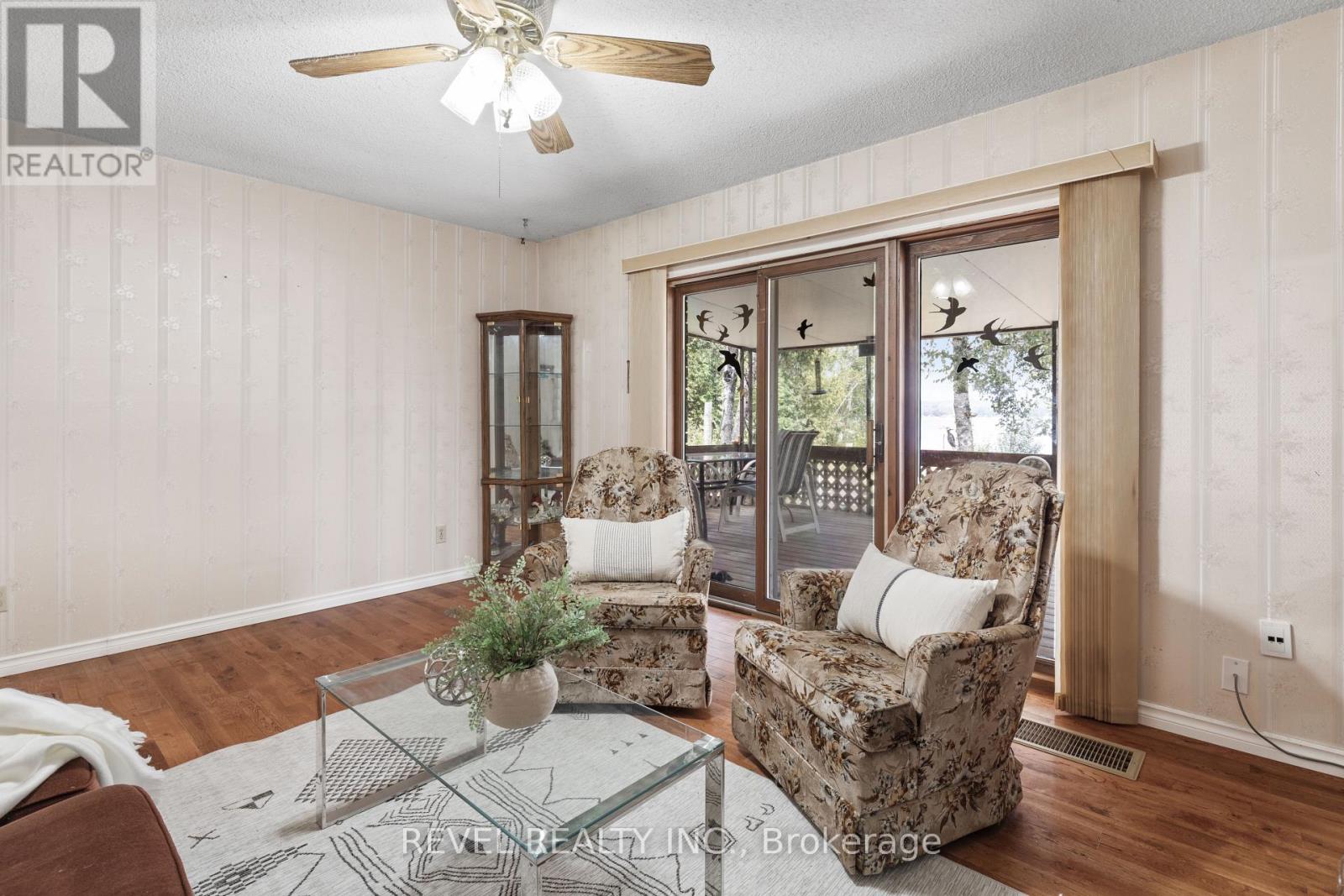 126 Pinewood Boulevard, Kawartha Lakes, Ontario K0M 2T0 - Photo 16 - X12553810