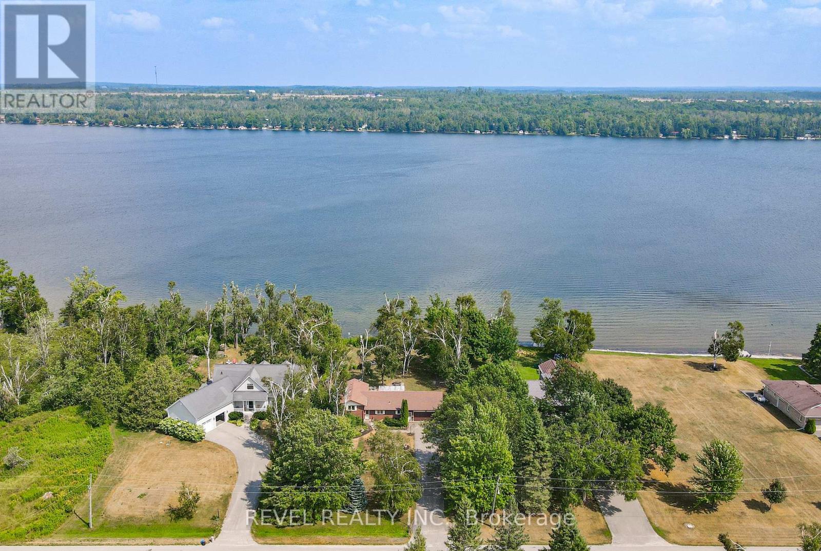 126 Pinewood Boulevard, Kawartha Lakes, Ontario K0M 2T0 - Photo 34 - X12553810