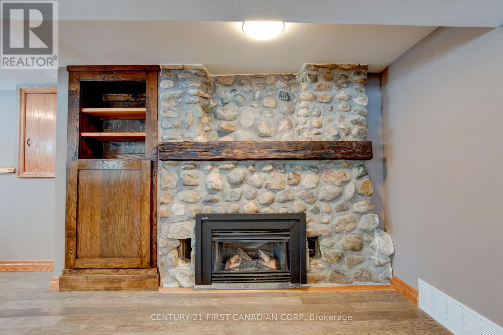 10771 Melrose Drive, Middlesex Centre, Ontario  N0L 1R0 - Photo 33 - X12553786