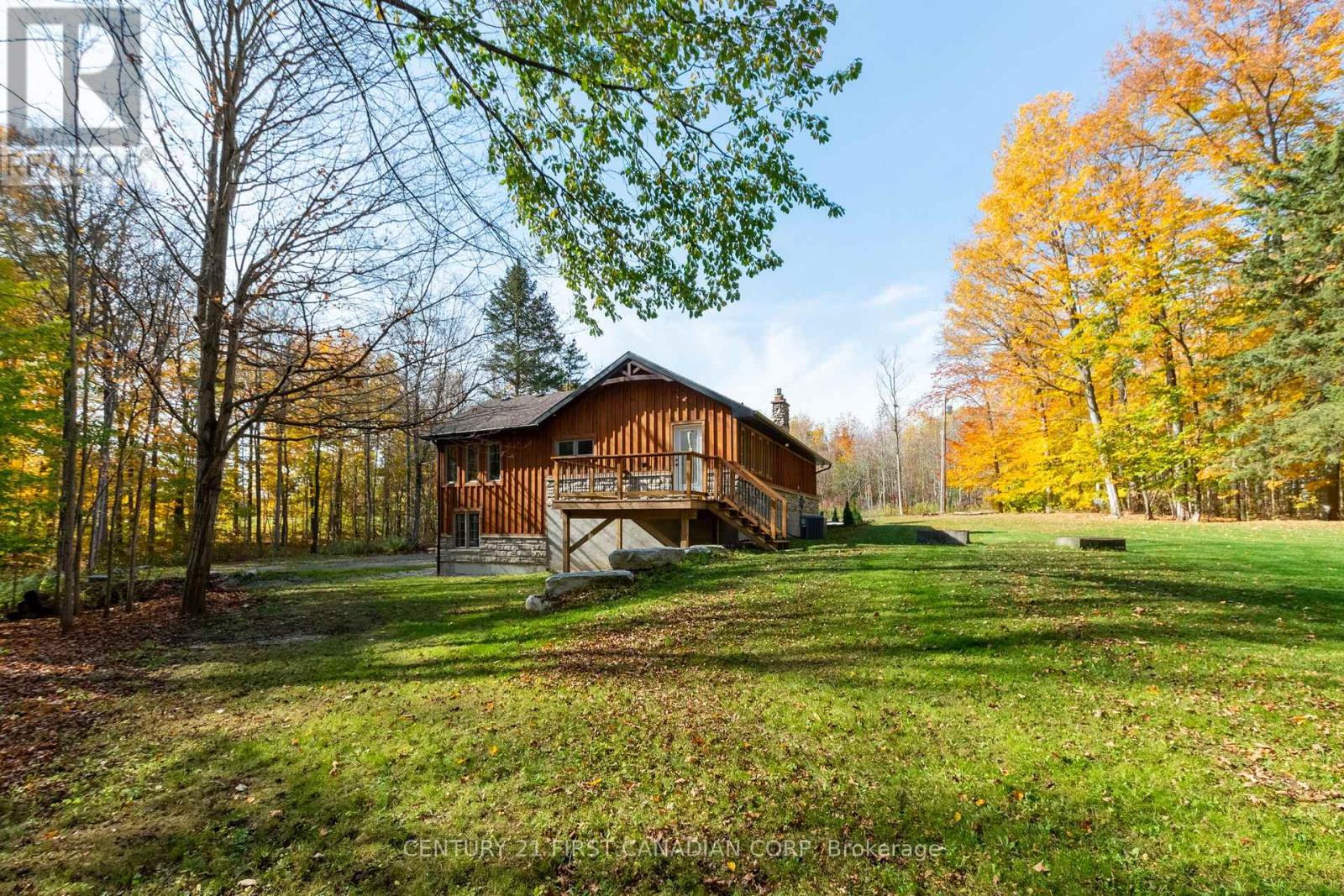 10771 Melrose Drive, Middlesex Centre, Ontario  N0L 1R0 - Photo 4 - X12553786