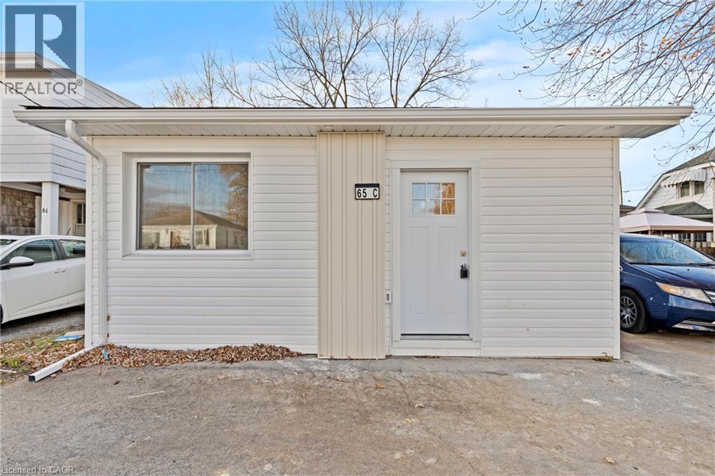 65 Chelsea Street Unit# 3, St. Catharines, Ontario  L2P 3B5 - Photo 1 - 40789037