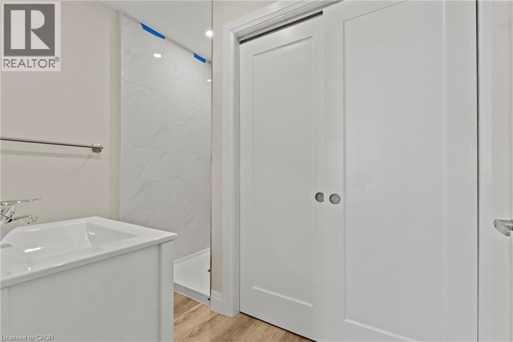 65 Chelsea Street Unit# 3, St. Catharines, Ontario  L2P 3B5 - Photo 18 - 40789037