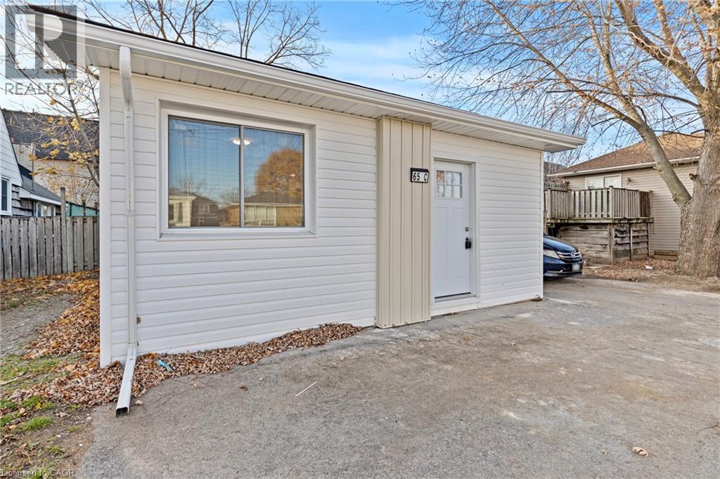 65 Chelsea Street Unit# 3, St. Catharines, Ontario  L2P 3B5 - Photo 4 - 40789037