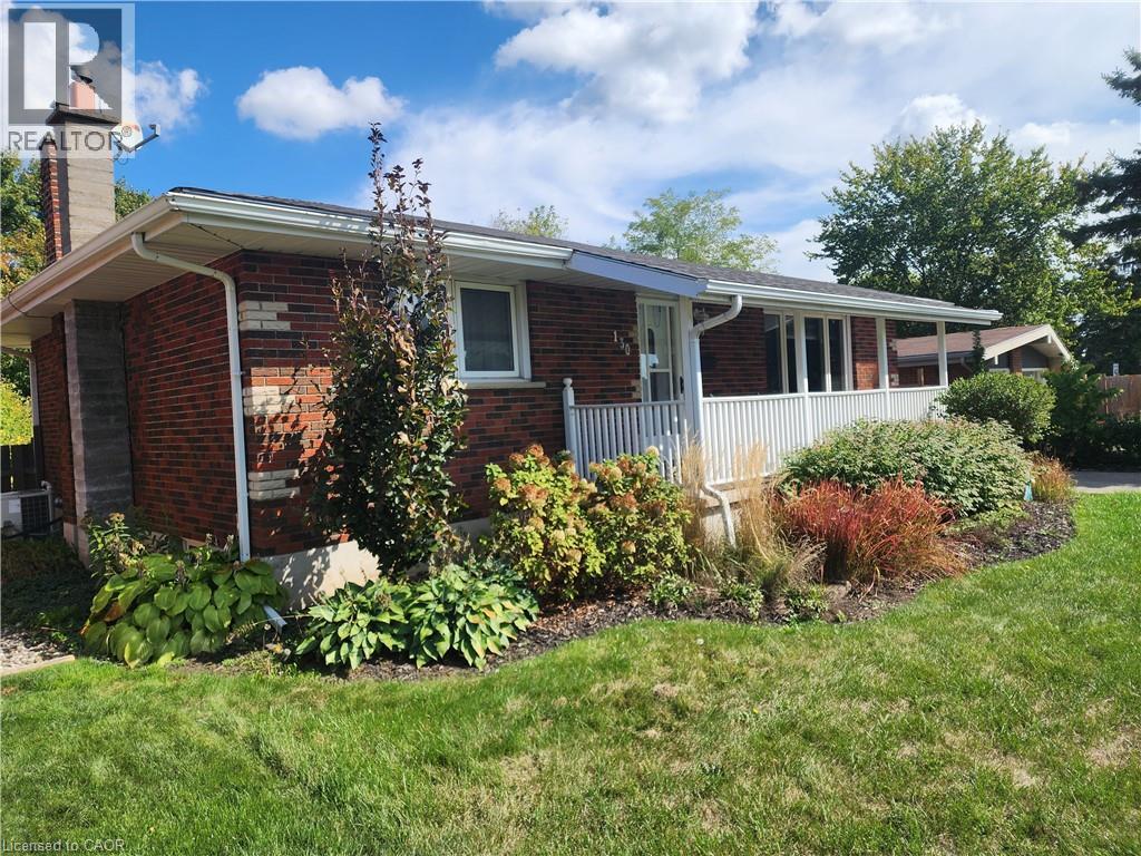 130 Balmoral Drive, Brantford, Ontario  N3R 5C4 - Photo 2 - 40788931