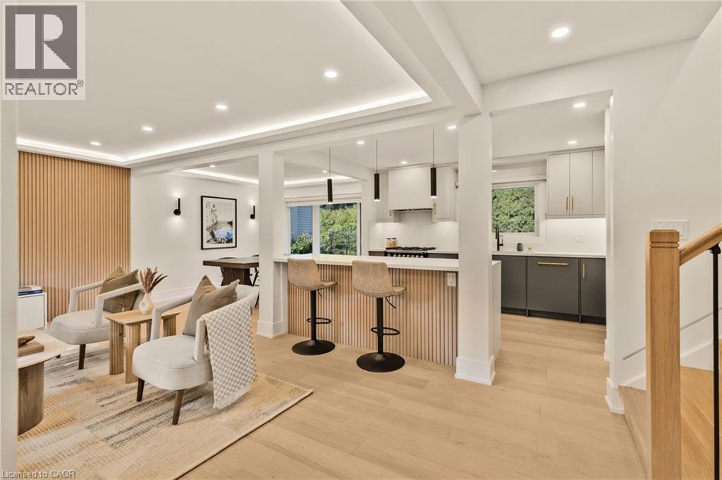 257 Strathcona Drive, Burlington, Ontario  L7L 2C9 - Photo 10 - 40788741