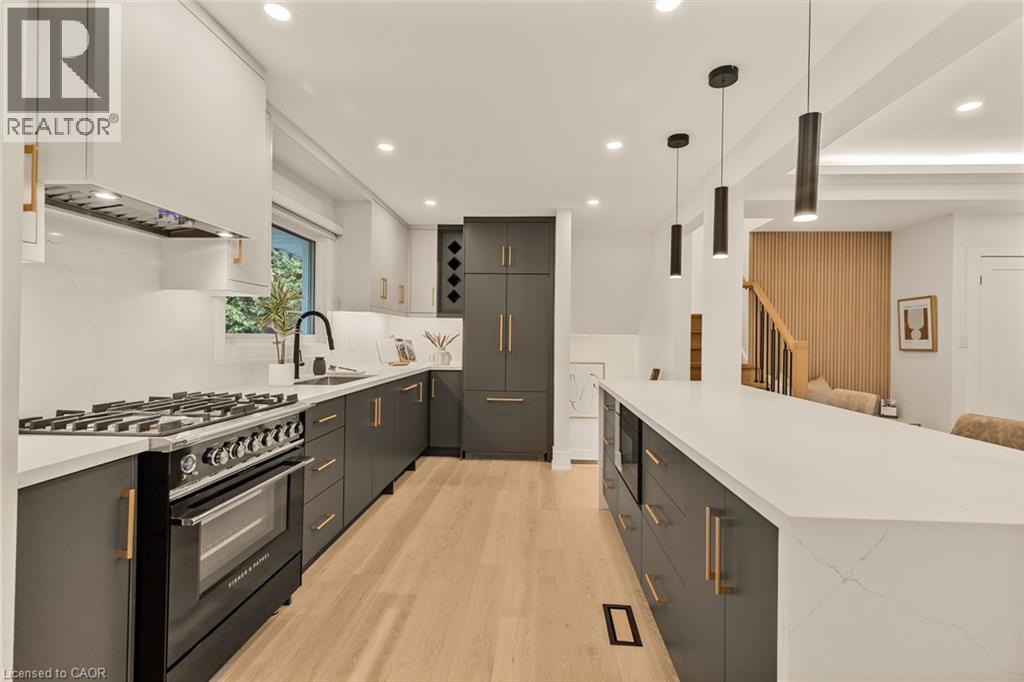 257 Strathcona Drive, Burlington, Ontario  L7L 2C9 - Photo 14 - 40788741