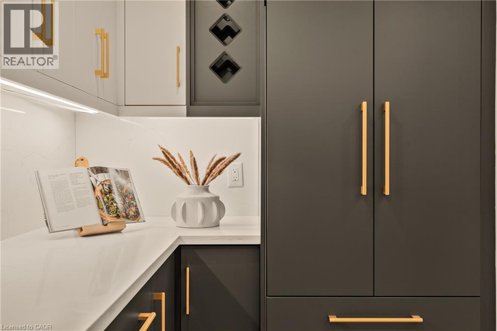 257 Strathcona Drive, Burlington, Ontario  L7L 2C9 - Photo 18 - 40788741