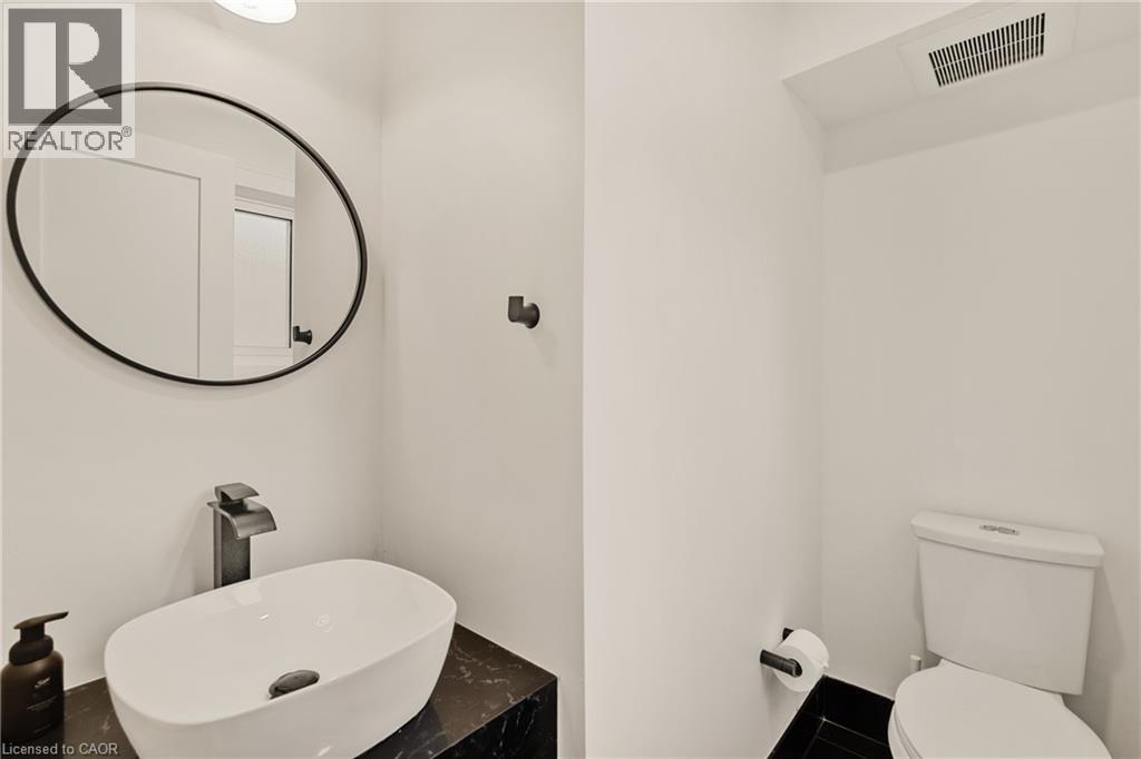 257 Strathcona Drive, Burlington, Ontario  L7L 2C9 - Photo 34 - 40788741