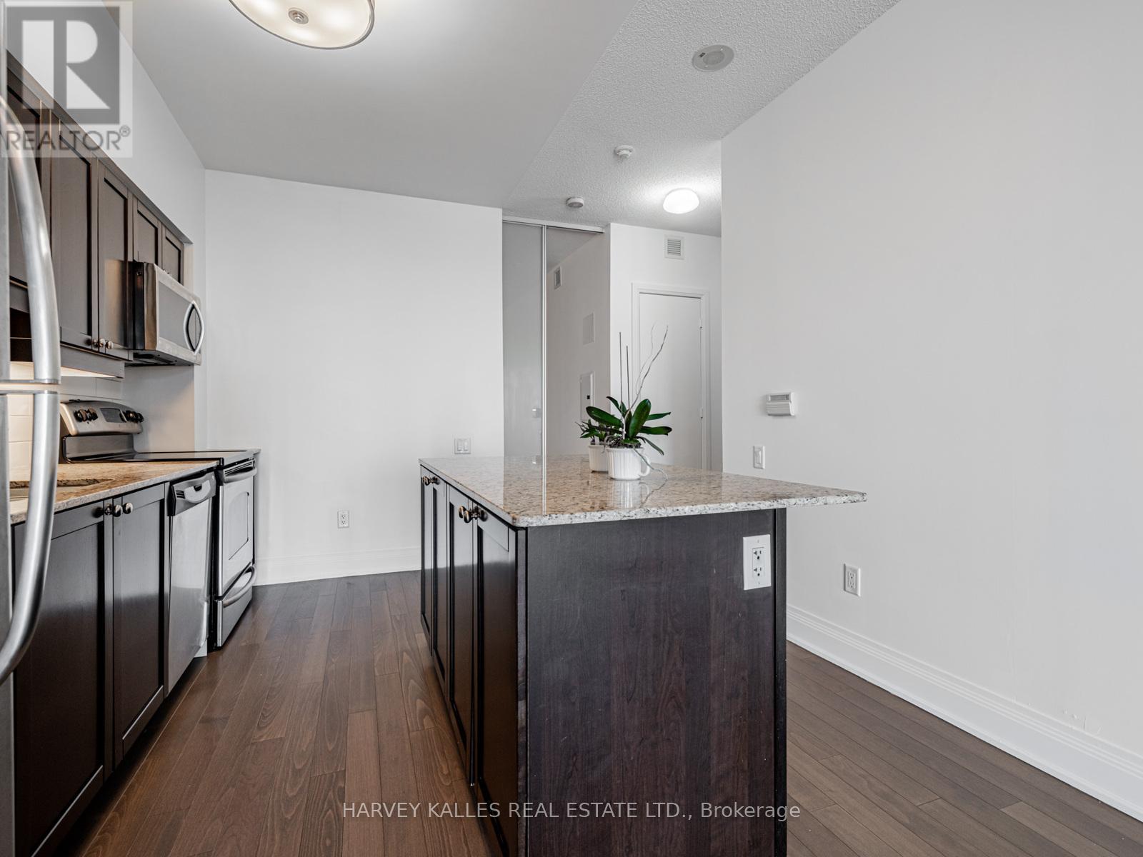 4206 - 2191 Yonge Street, Toronto, Ontario  M4S 3H8 - Photo 6 - C12460472