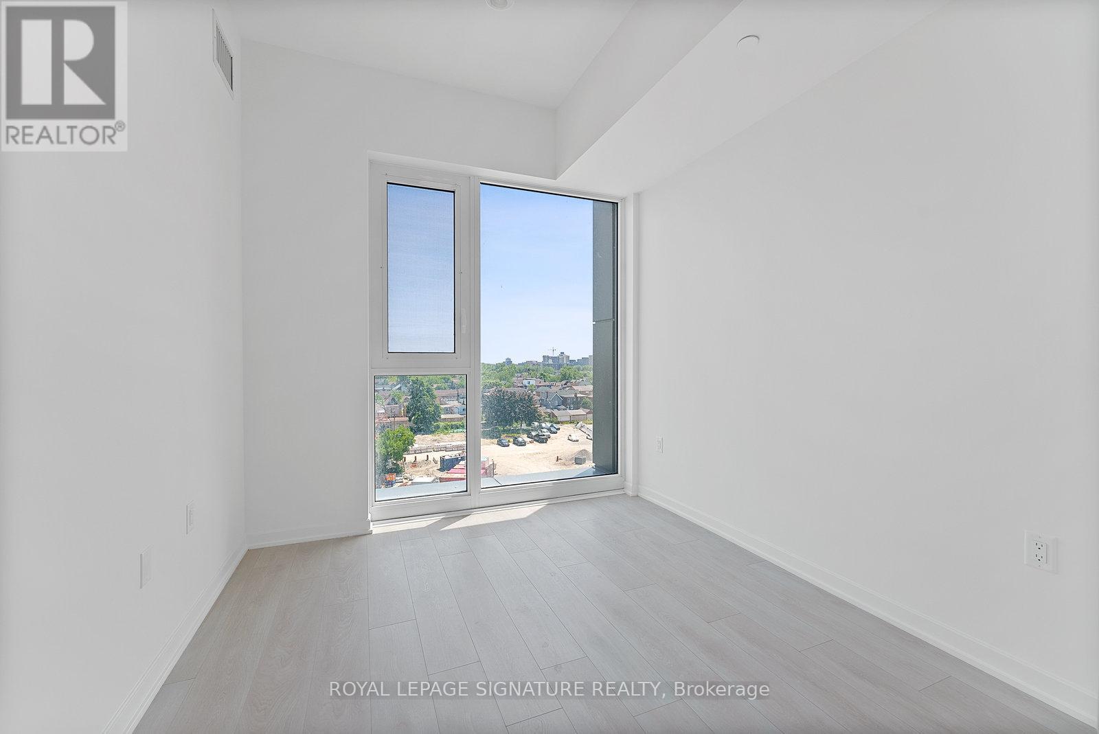 601 - 10 Graphophone Grove, Toronto, Ontario  M6H 0E5 - Photo 13 - W12557954