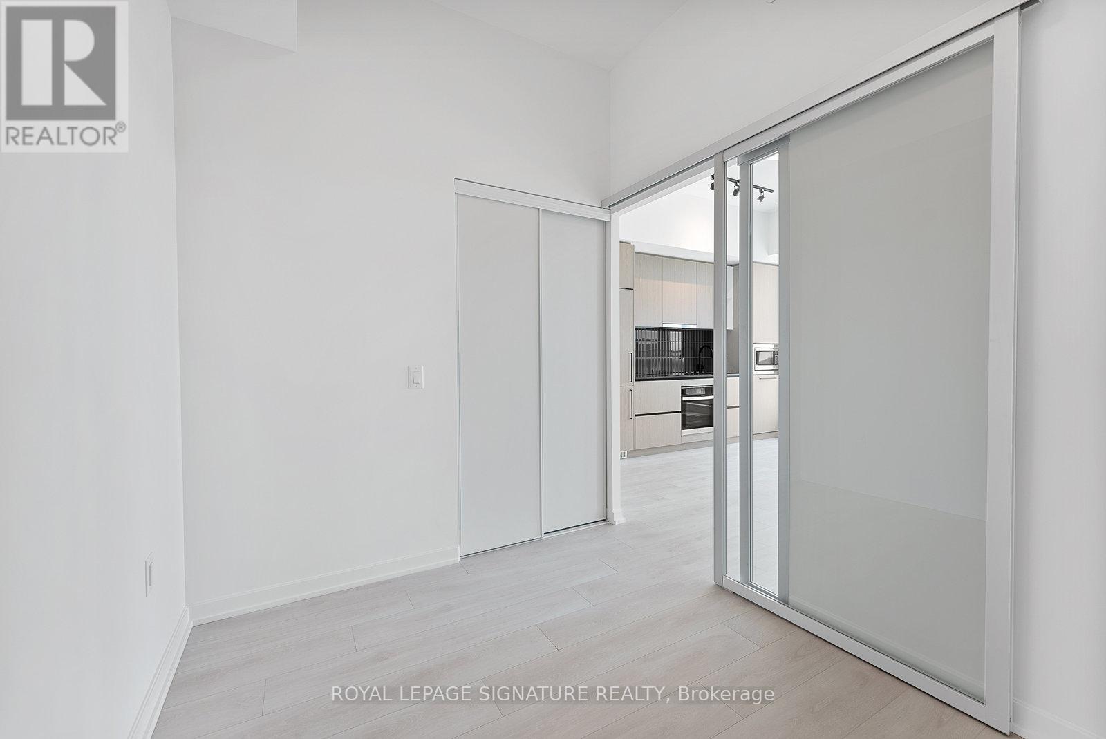 601 - 10 Graphophone Grove, Toronto, Ontario  M6H 0E5 - Photo 24 - W12557954