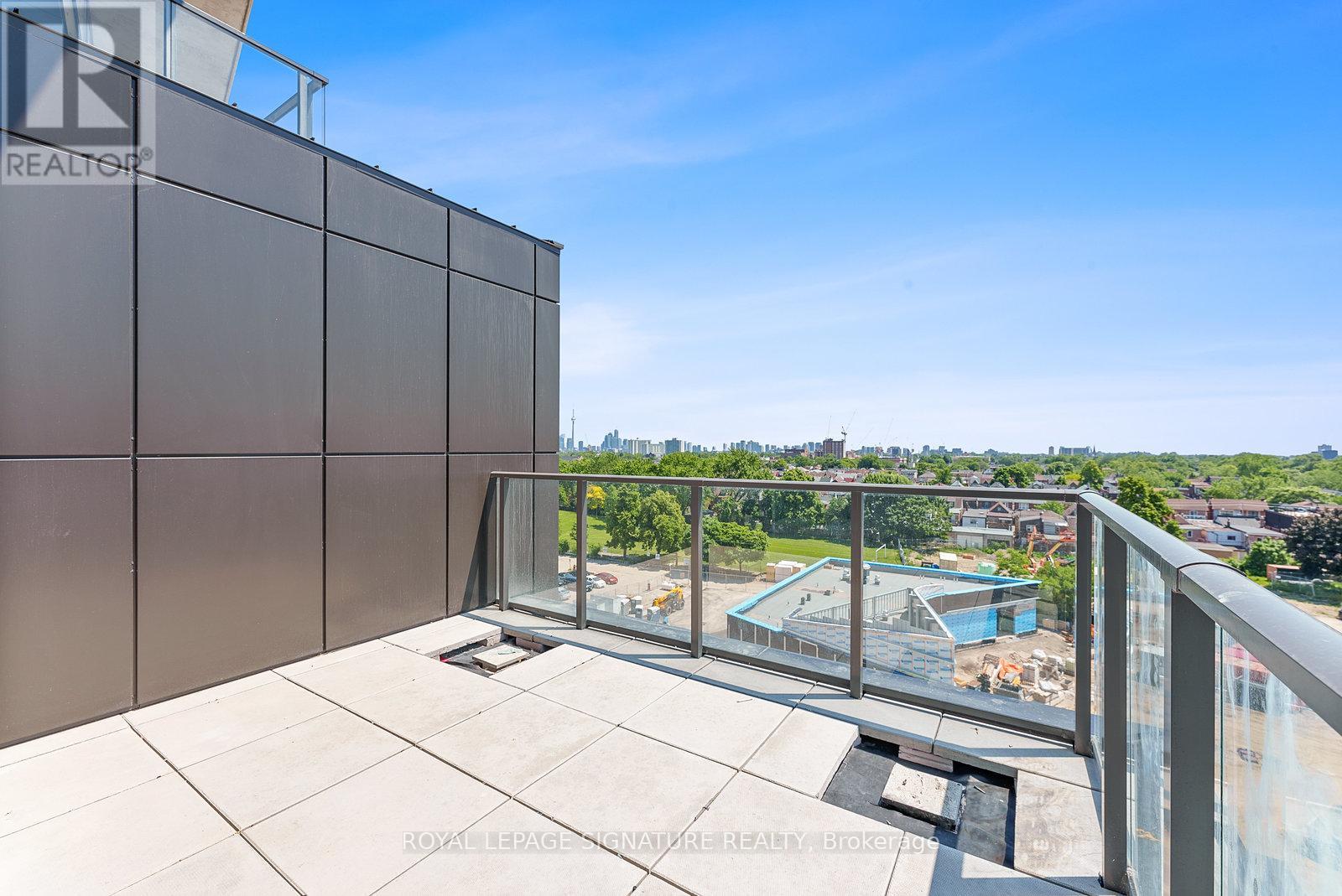 601 - 10 Graphophone Grove, Toronto, Ontario  M6H 0E5 - Photo 30 - W12557954