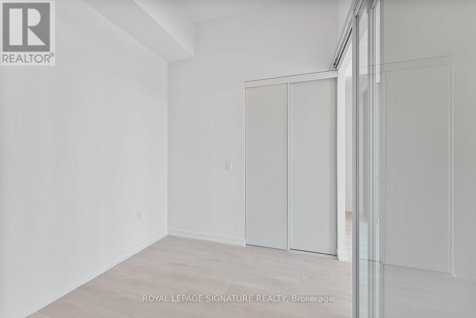 601 - 10 Graphophone Grove, Toronto, Ontario  M6H 0E5 - Photo 25 - W12557954