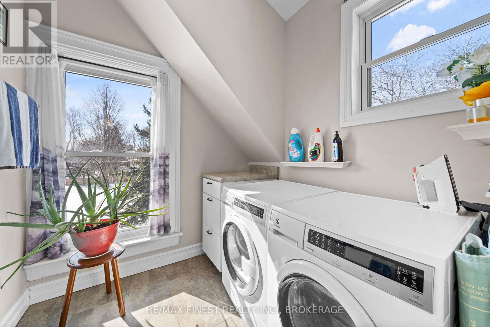 21 Centre Street, Prince Edward County, Ontario  K0K 2T0 - Photo 29 - X11993356