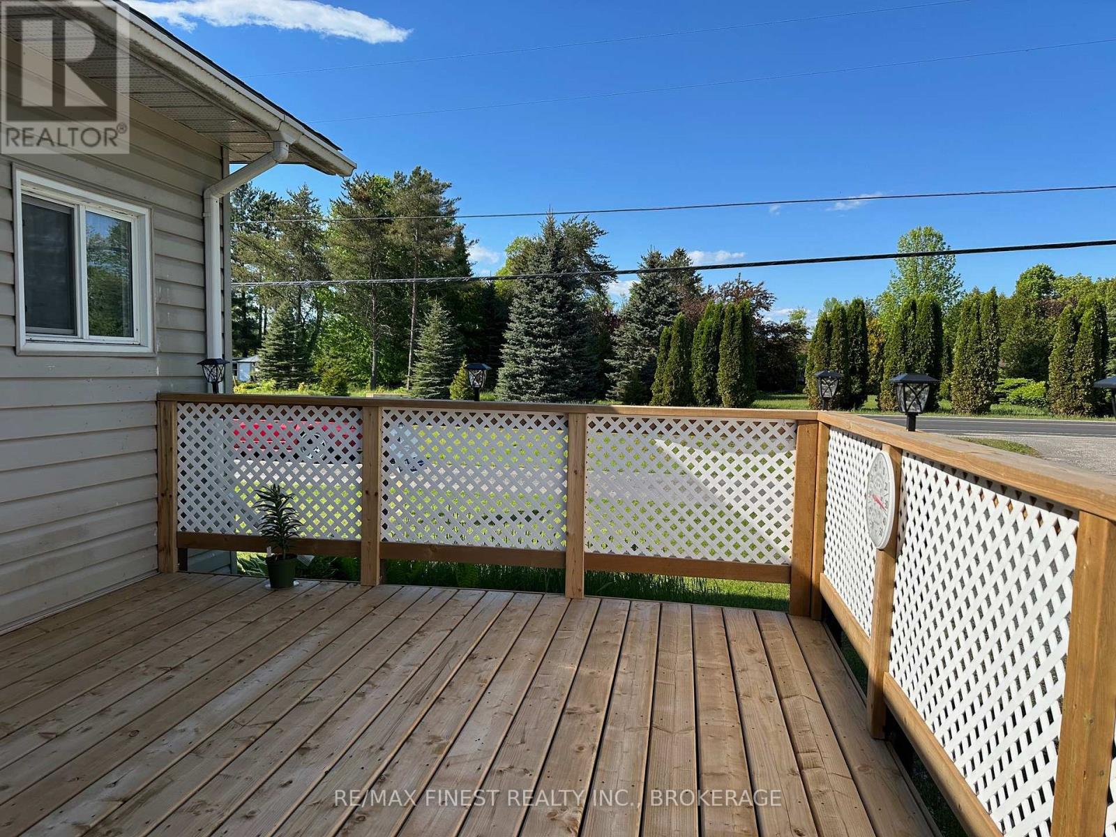 4425 Front Street, Frontenac, Ontario  K0H 2W0 - Photo 3 - X12376789