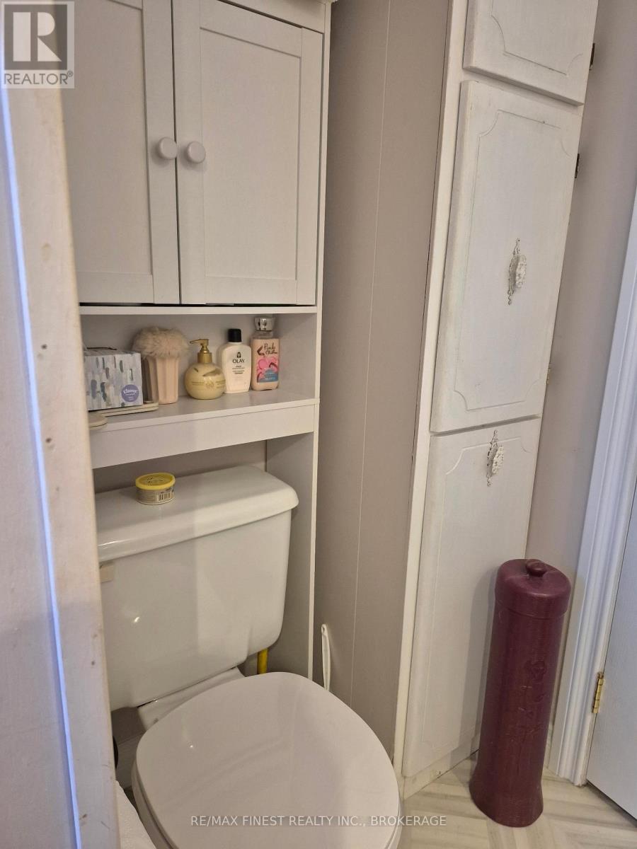 4425 Front Street, Frontenac, Ontario  K0H 2W0 - Photo 12 - X12376789