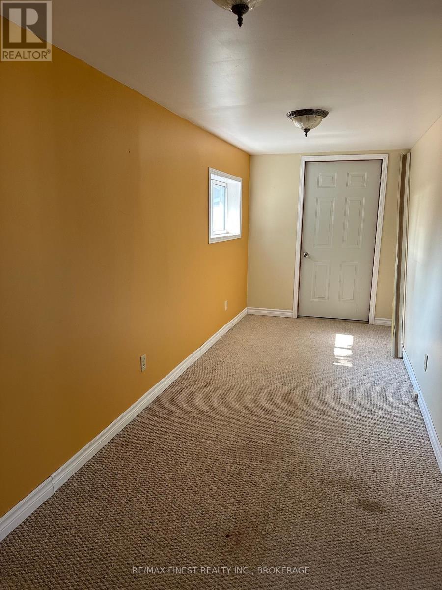 4425 Front Street, Frontenac, Ontario  K0H 2W0 - Photo 10 - X12376789