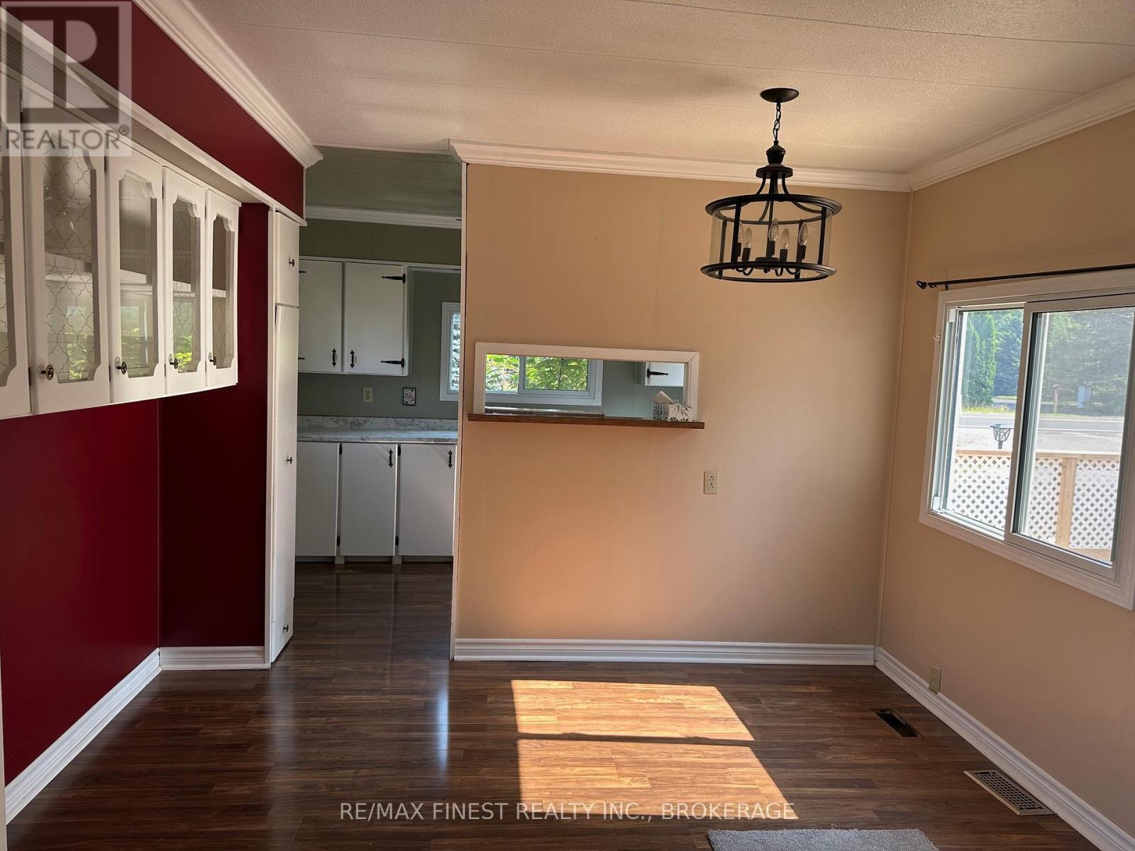 4425 Front Street, Frontenac, Ontario  K0H 2W0 - Photo 7 - X12376789