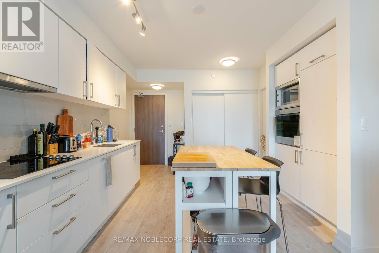 503w - 27 Bathurst Street, Toronto, Ontario  M5V 0R1 - Photo 5 - C12558148