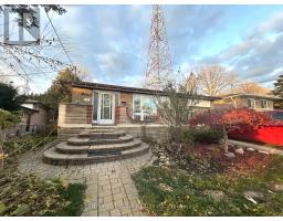 Lower - 50 Willesden Road, Toronto (Hillcrest Village), Ca