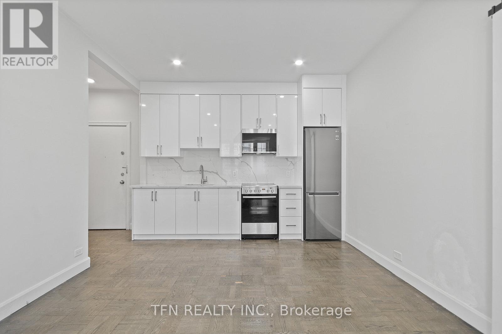 609 - 26 St. Joseph Street, Toronto, Ontario  M4Y 1J9 - Photo 15 - C12558210