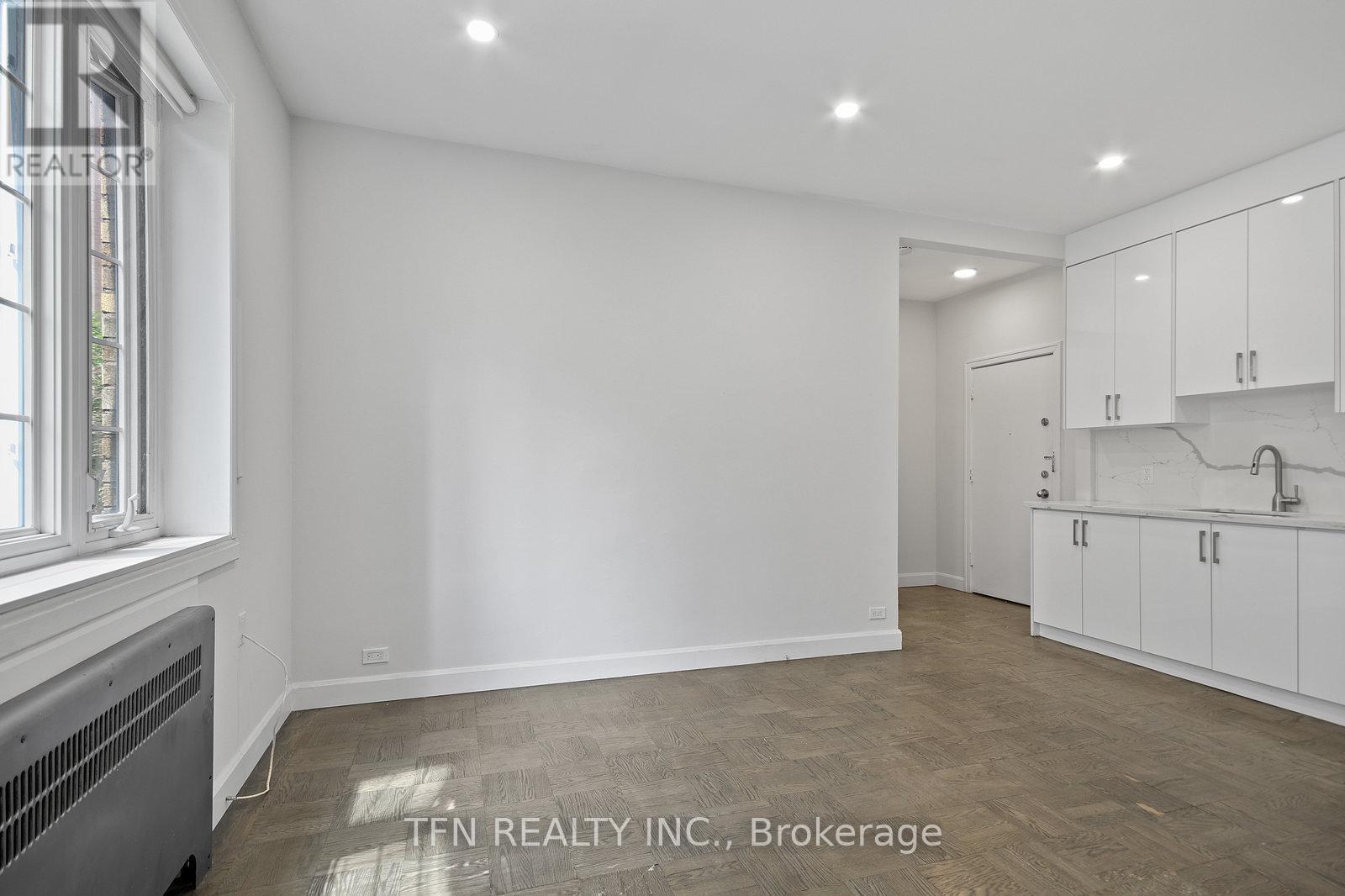 609 - 26 St. Joseph Street, Toronto, Ontario  M4Y 1J9 - Photo 16 - C12558210