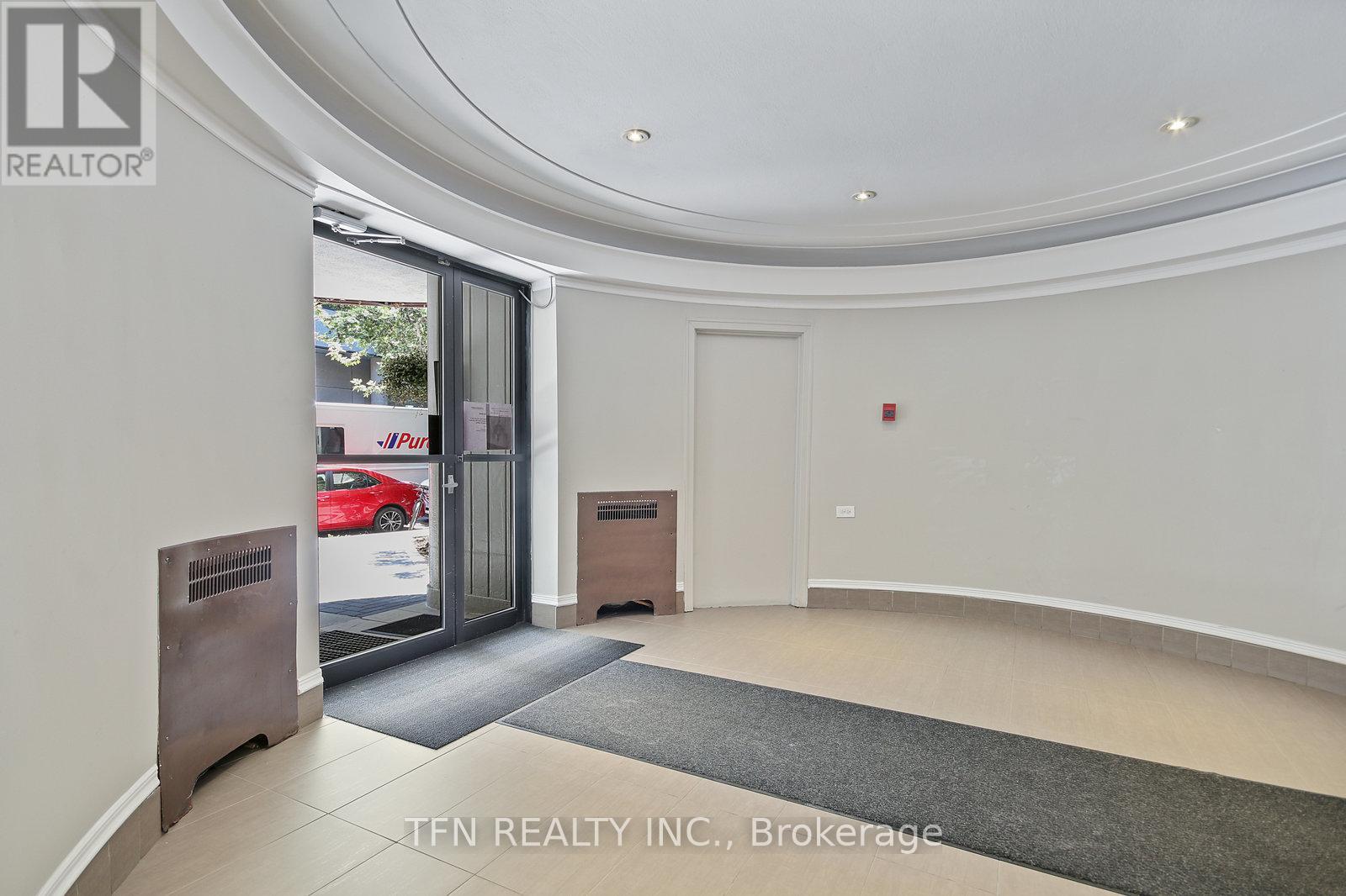 609 - 26 St. Joseph Street, Toronto, Ontario  M4Y 1J9 - Photo 26 - C12558210