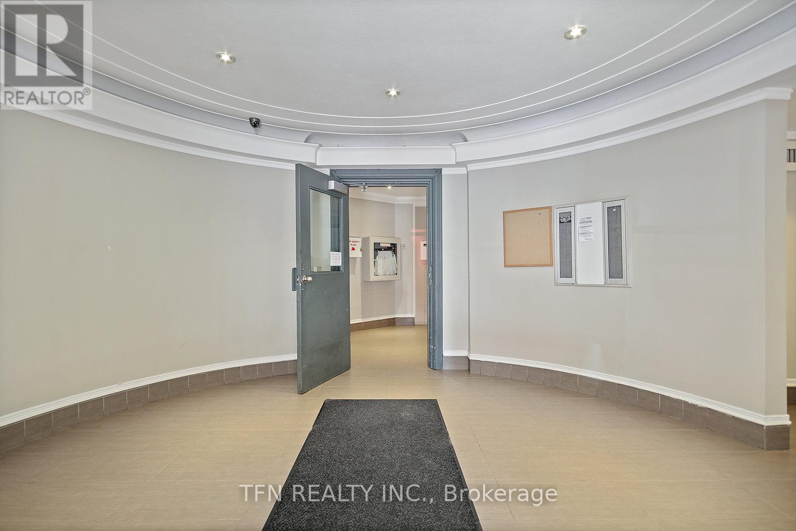 609 - 26 St. Joseph Street, Toronto, Ontario  M4Y 1J9 - Photo 27 - C12558210